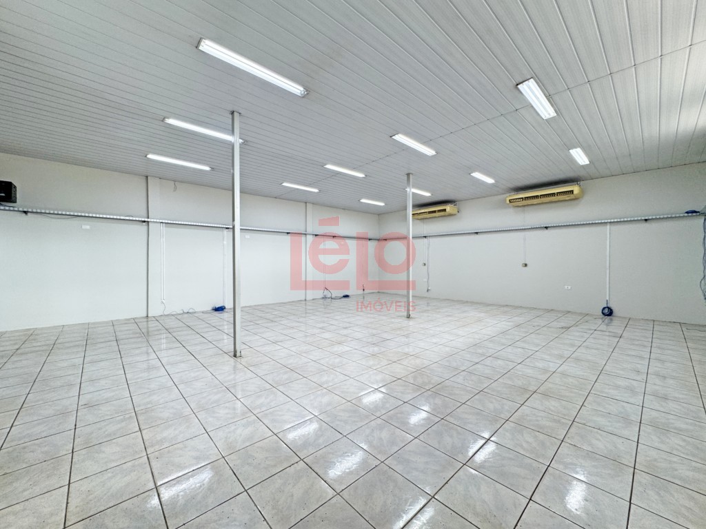 Sala Comercial para locacao no Zona 07 em Maringa com 400m² por R$ 16.000,00