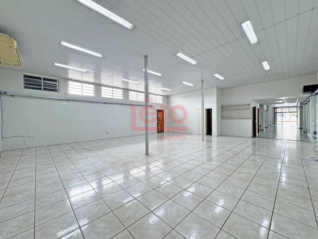 Sala Comercial para locacao no Zona 07 em Maringa com 400m² por R$ 14.000,00