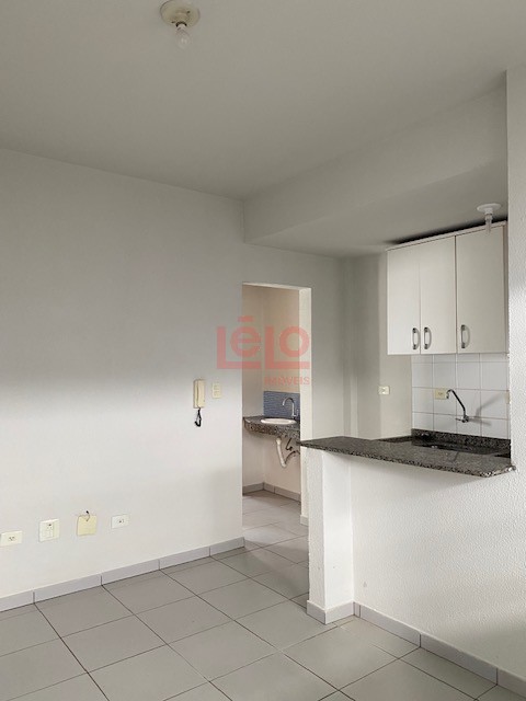 Apartamento para locacao no Zona 07 em Maringa com 38m² por R$ 850,00