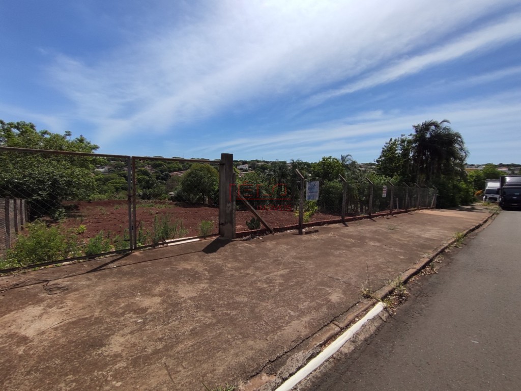 Terreno para venda no Conj Res Ney Braga em Maringa com 3.672m² por R$ 1.100.000,00
