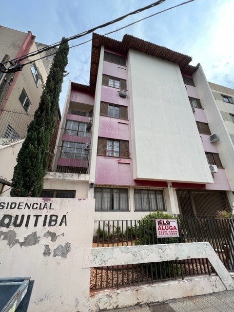 Apartamento para locacao no Zona 07 em Maringa com 187m² por R$ 1.600,00