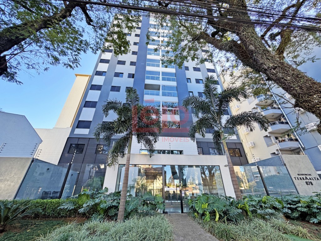 Apartamento para locacao no Zona 07 em Maringa com 171,01m² por R$ 3.500,00