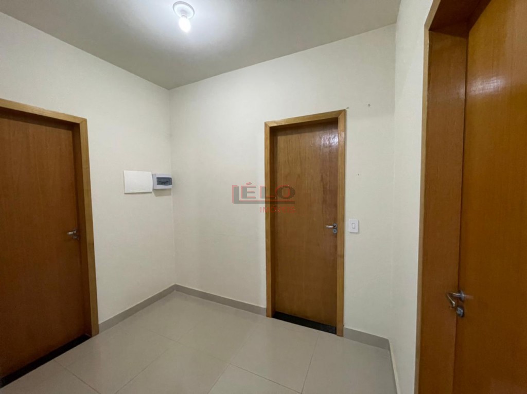 Casa Residencial para locacao no Jardim Espanha em Maringa com 102m² por R$ 2.000,00