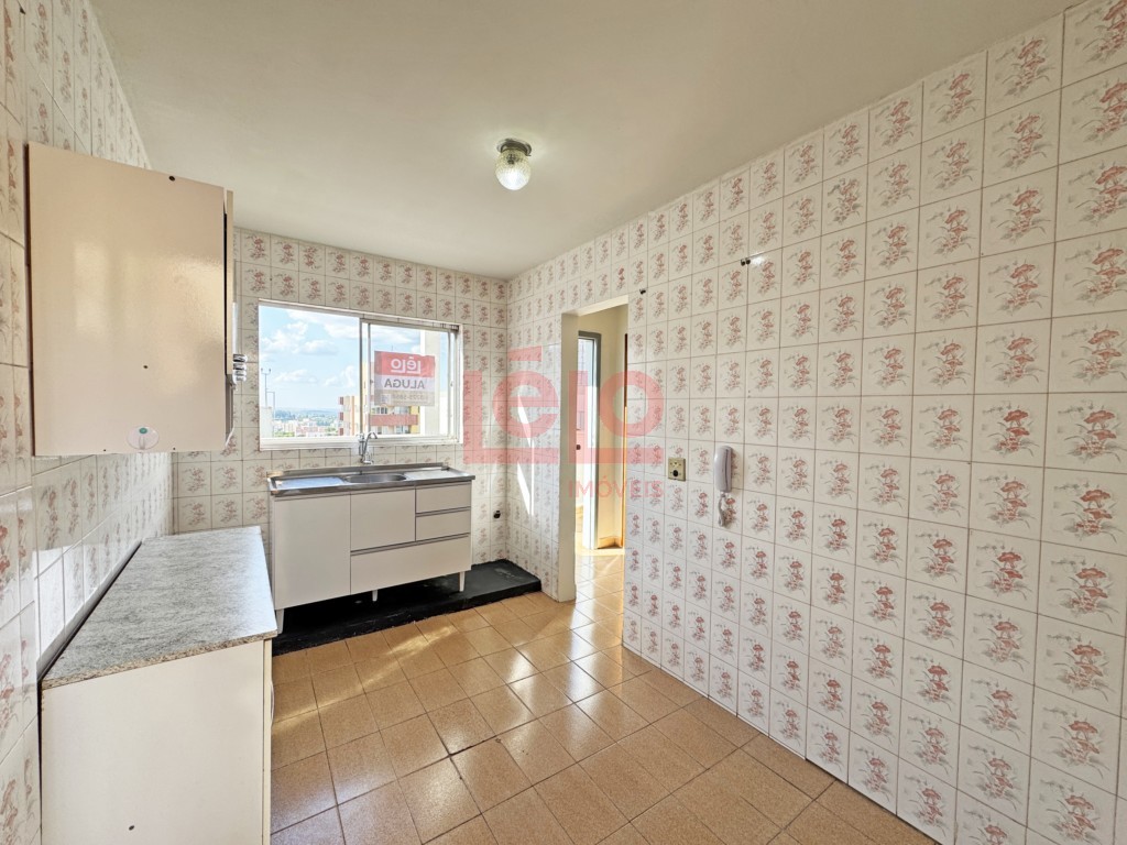 Apartamento para locacao no Zona 07 em Maringa com 56m² por R$ 700,00