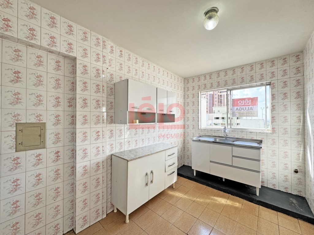 Apartamento para locacao no Zona 07 em Maringa com 56,03m² por R$ 800,00