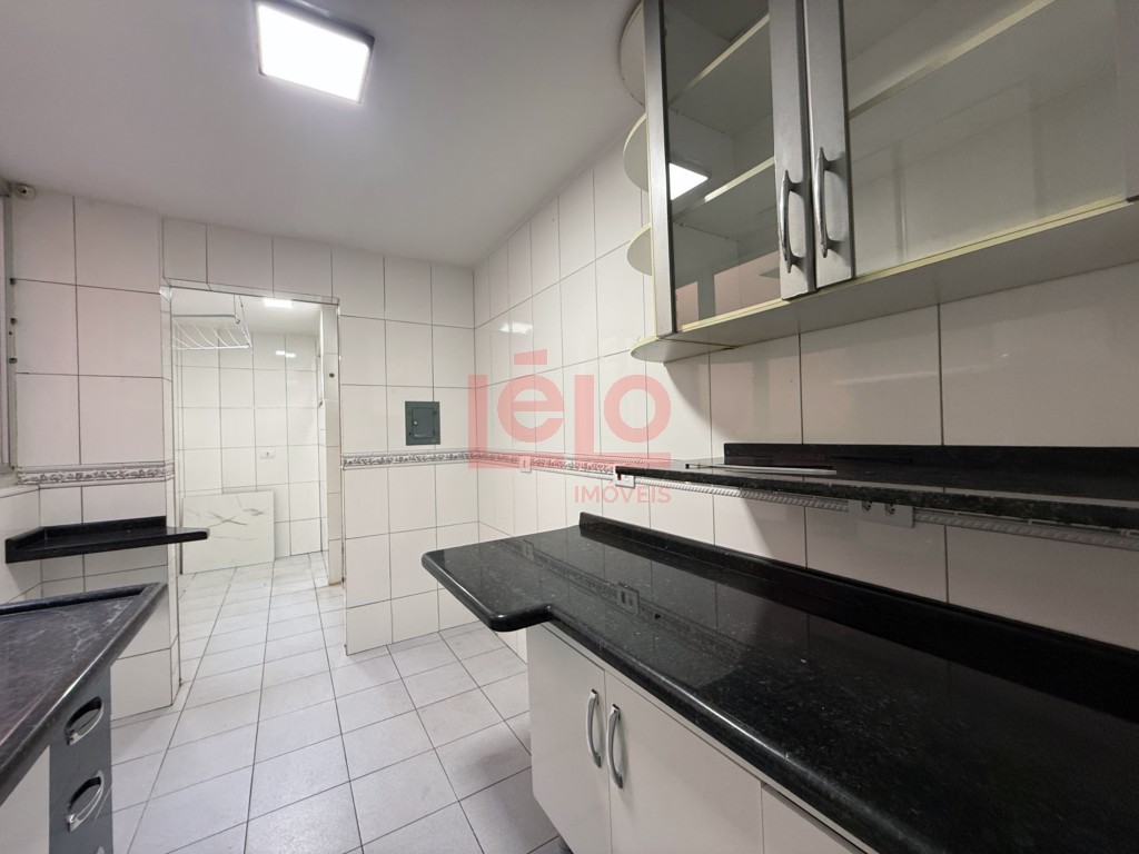 Apartamento para venda no Jardim Novo Horizonte em Maringa com 107,44m² por R$ 290.000,00