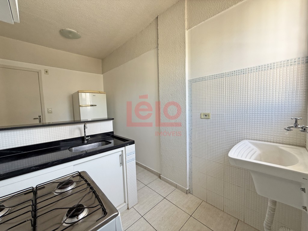 Apartamento para locacao no Zona 07 em Maringa com 52,47m² por R$ 1.000,00