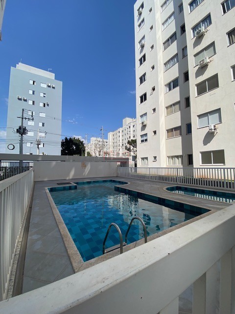 Apartamento para locacao no Jardim Alvorada em Maringa com 57m² por R$ 1.700,00