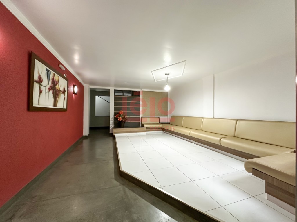Apartamento para locacao no Zona 07 em Maringa com 122,3m² por R$ 1.700,00