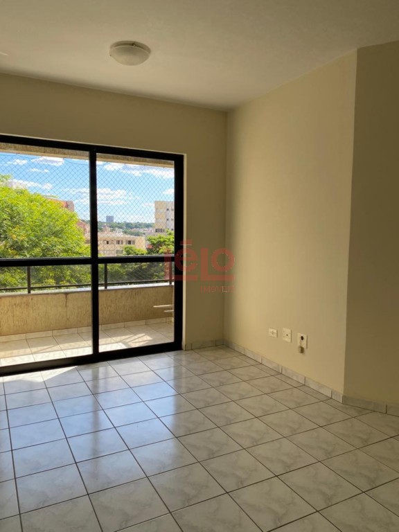 Apartamento para venda no Zona 07 em Maringa com 115,69m² por R$ 270.000,00