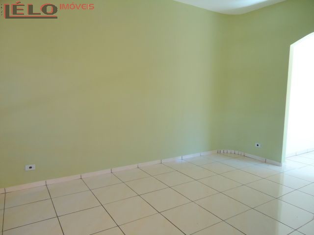 Casa Residencial para locacao no Jardim Alvorada em Maringa com 161,02m² por R$ 2.200,00