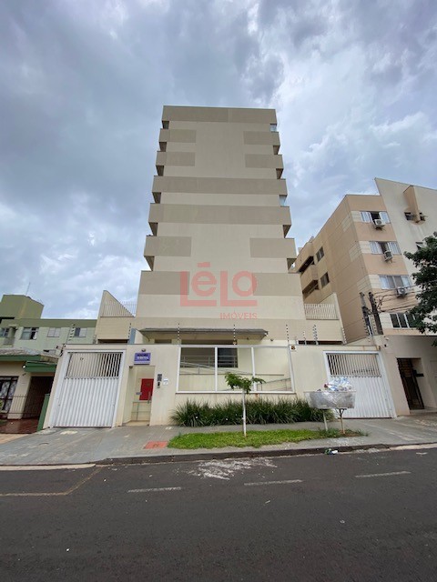 Apartamento para locacao no Zona 07 em Maringa com 109,22m² por R$ 2.100,00