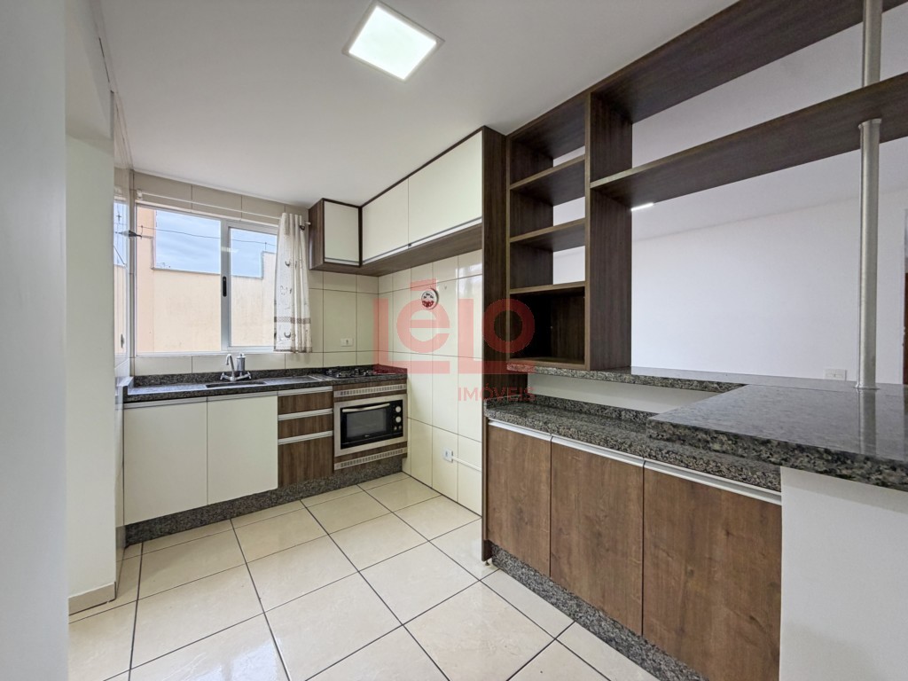 Apartamento para locacao no Zona 07 em Maringa com 109,22m² por R$ 2.100,00