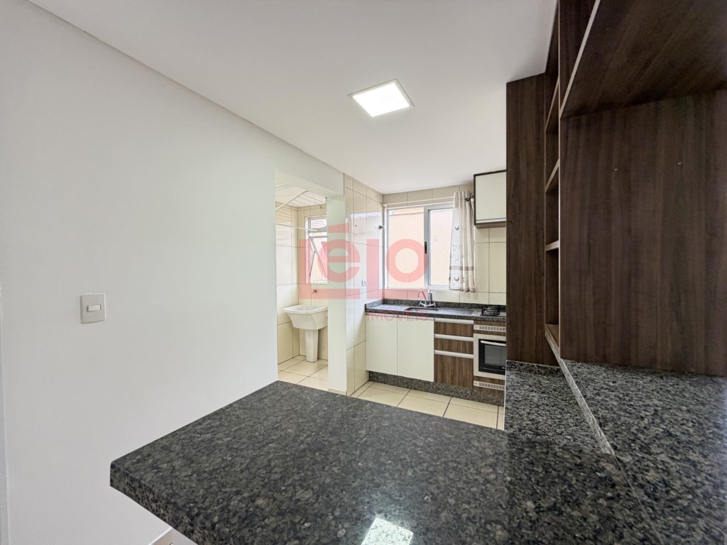 Apartamento para locacao no Zona 07 em Maringa com 109,22m² por R$ 2.100,00