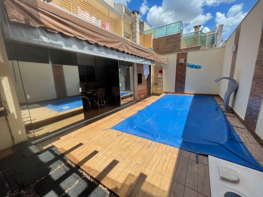 Sobrado para venda no Jardim Novo Horizonte em Maringa com 179m² por R$ 989.000,00