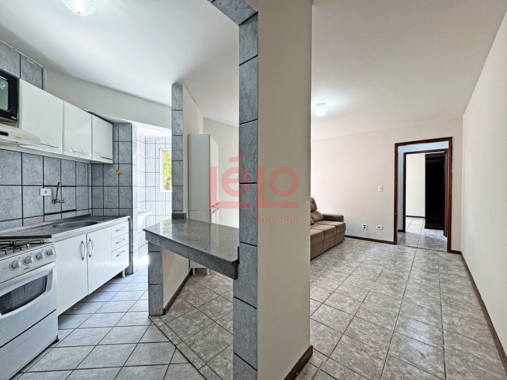 Apartamento para locacao no Zona 07 em Maringa com 86,2m² por R$ 1.150,00