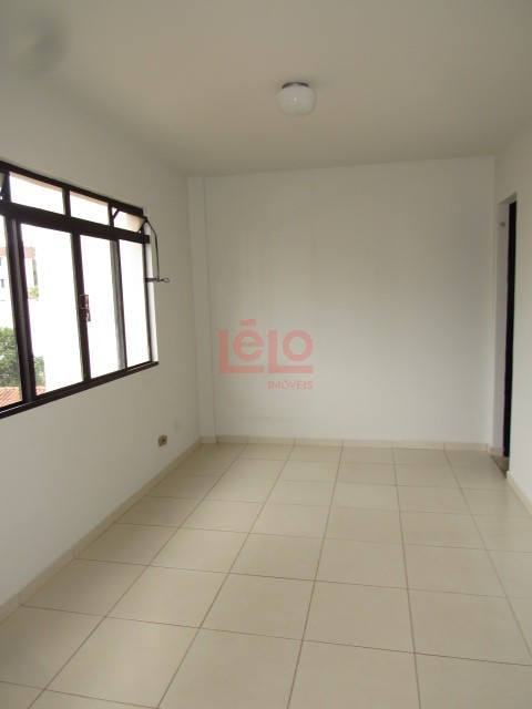 Apartamento para locacao no Zona 07 em Maringa com 88,45m² por R$ 1.000,00