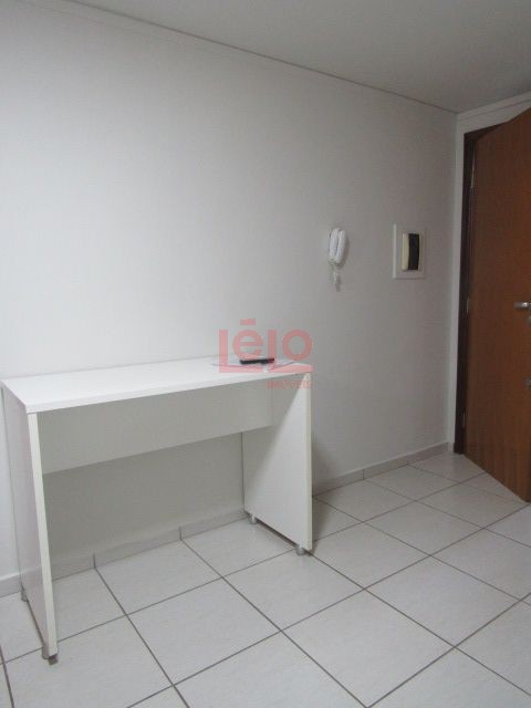 Apartamento para locacao no Zona 07 em Maringa com 67,92m² por R$ 1.600,00
