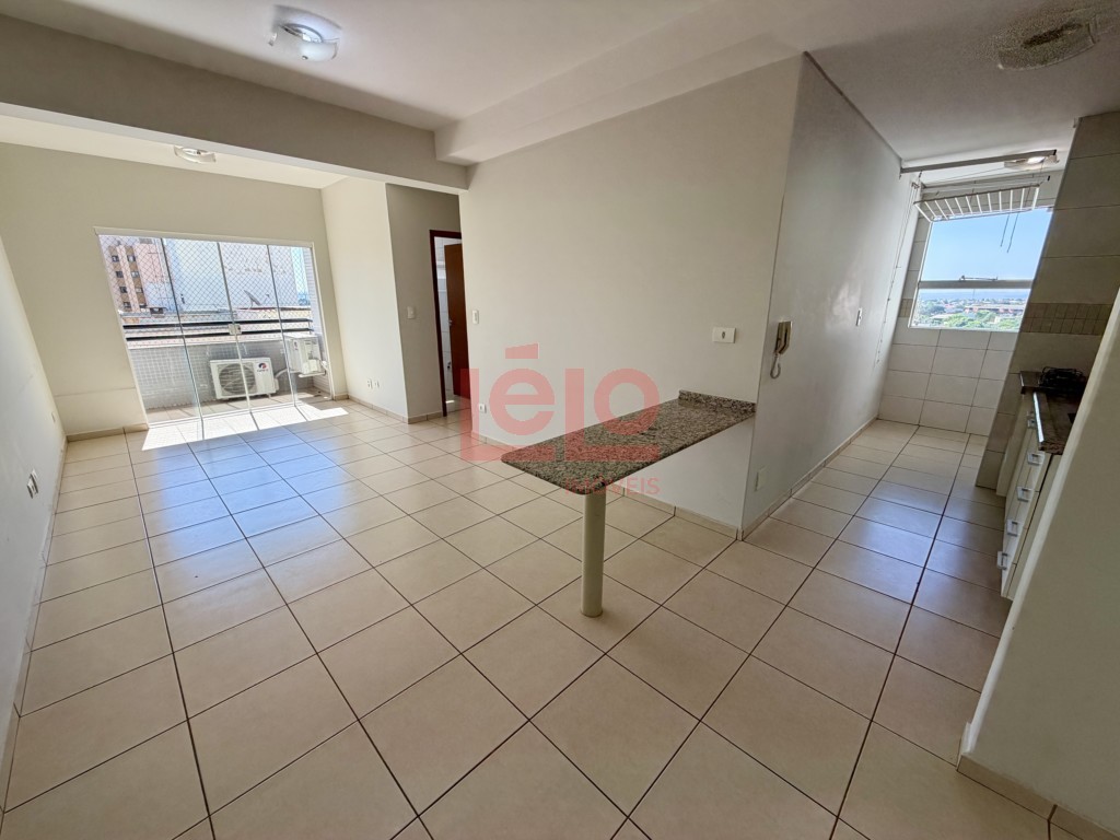 Apartamento para venda no Zona 07 em Maringa com 104,59m² por R$ 385.000,00