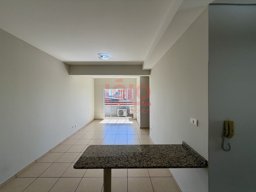 Apartamento para venda no Zona 07 em Maringa com 104,59m² por R$ 385.000,00