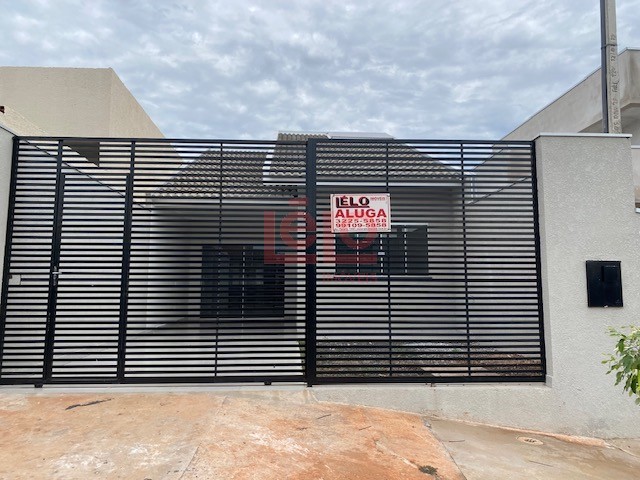 Casa Residencial para locacao no Loteamento Sumare em Maringa com 100m² por R$ 2.200,00