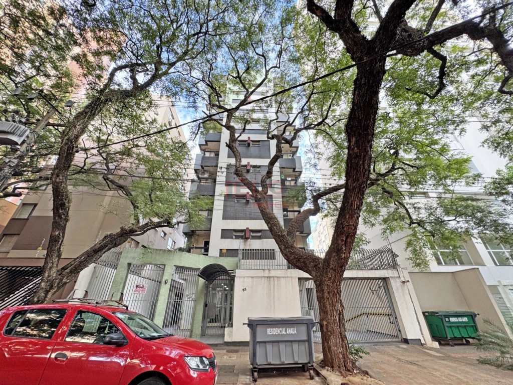 Apartamento para locacao no Zona 07 em Maringa com 103m² por R$ 1.600,00