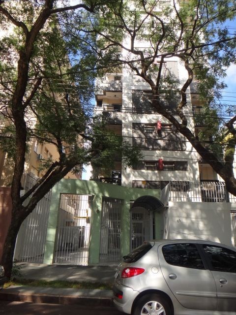 Apartamento para locacao no Zona 07 em Maringa com 103m² por R$ 1.600,00