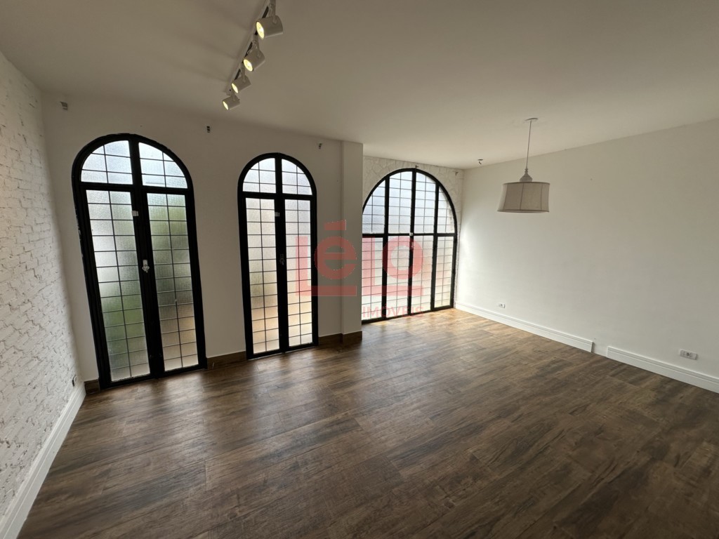 Sobrado para venda no Zona 04 em Maringa com 277,33m² por R$ 1.500.000,00