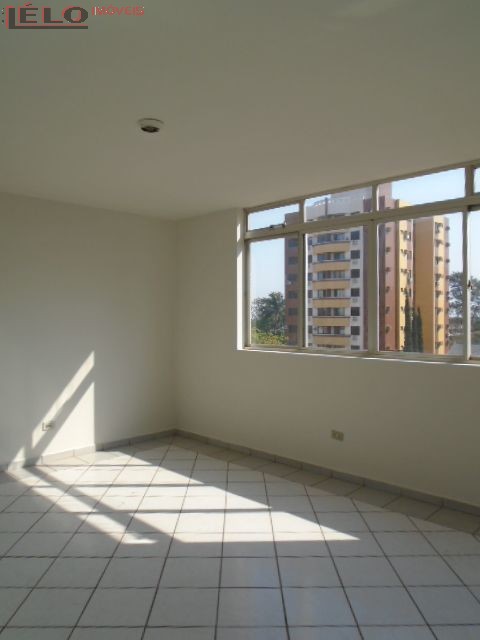 Apartamento para locacao no Zona 07 em Maringa com 126,19m² por R$ 1.160,00