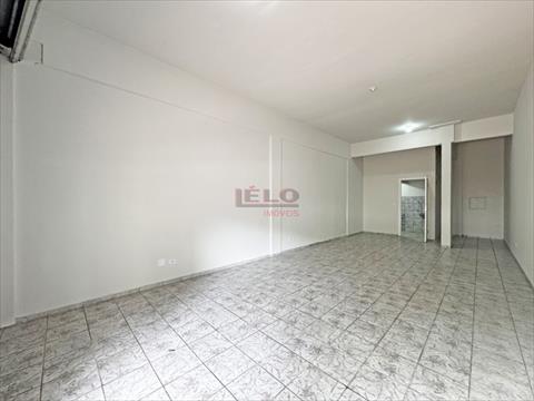 Sala Comercial para locacao no Zona 07 em Maringa com 49,13m² por R$ 1.790,00