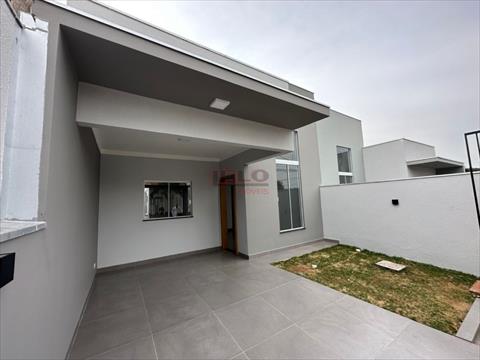 Casa Residencial para venda no Jardim Imperio do Sol em Maringa com 84m² por R$ 379.000,00