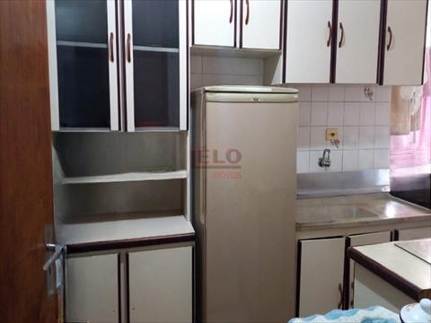 Apartamento para venda no Zona 07 em Maringa com 76m² por R$ 190.000,00