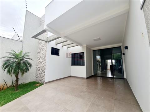 Casa Residencial para venda no Conjunto Habitacional Sanenge em Maringa com 99m² por R$ 450.000,00