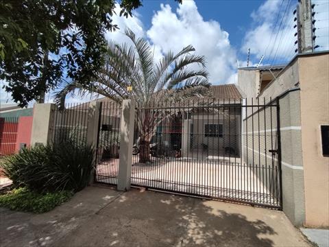 Casa Residencial para venda no Jardim California em Maringa com 71m² por R$ 320.000,00