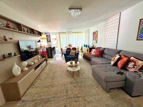 Apartamento para venda no Centro em Balneario Camboriu com 179m² por R$ 2.100.000,00