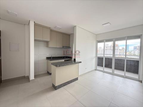 Apartamento para locacao no Zona 07 em Maringa com 108m² por R$ 2.100,00