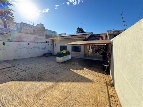 Casa Residencial para venda no Jardim Alvorada III em Maringa com 300m² por R$ 429.000,00