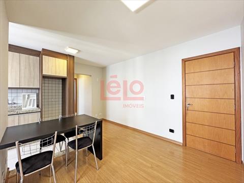 Apartamento para locacao no Novo Centro em Maringa com 87,41m² por R$ 2.500,00