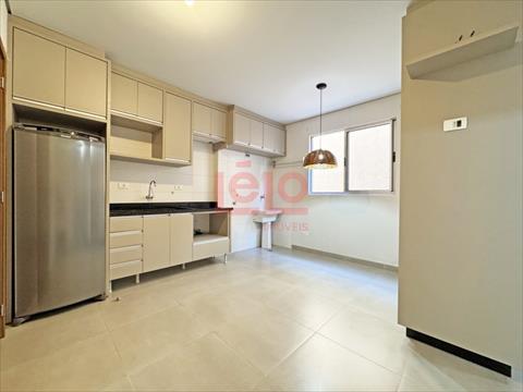 Apartamento para locacao no Zona 07 em Maringa com 62,3m² por R$ 1.600,00