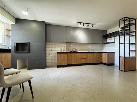 Apartamento para venda no Novo Centro em Maringa com 168,27m² por R$ 780.000,00