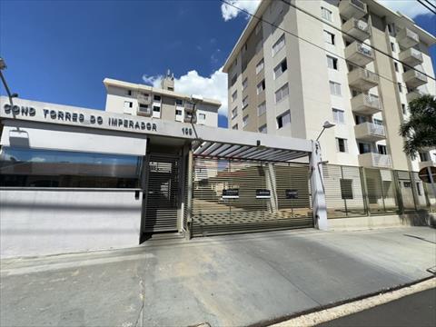 Apartamento para locacao no Jardim Lucianopolis em Maringa com 95m² por R$ 1.450,00