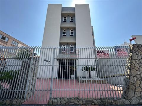 Apartamento para locacao no Zona 07 em Maringa com 117m² por R$ 1.300,00