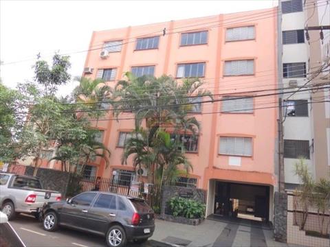 Apartamento para venda no Zona 07 em Maringa com 92m² por R$ 200.000,00