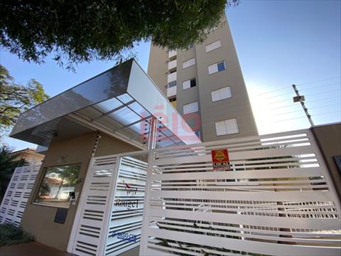 Apartamento para locacao no Zona 07 em Maringa com 104,48m² por R$ 1.980,00