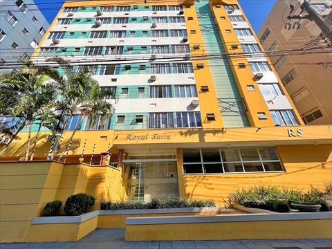 Apartamento para locacao no Zona 07 em Maringa com 55,39m² por R$ 800,00