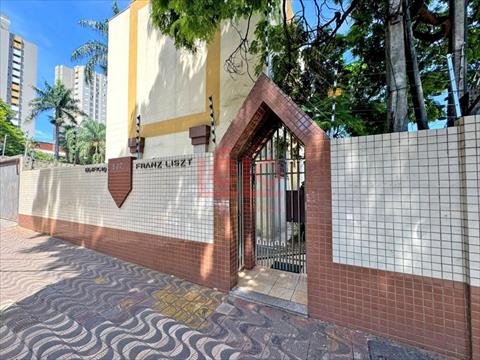 Apartamento para locacao no Zona 07 em Maringa com 52,22m² por R$ 1.100,00