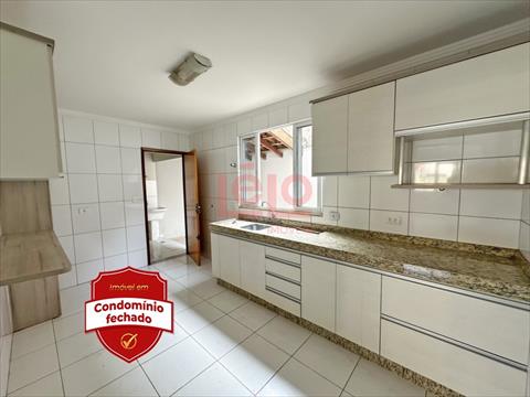 Sobrado para locacao no Vila Esperanca em Maringa com 121,63m² por R$ 2.900,00