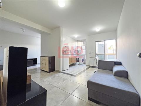 Apartamento para locacao no Zona 07 em Maringa com 85,53m² por R$ 1.200,00