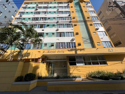 Apartamento para venda no Zona 07 em Maringa com 25m² por R$ 100.000,00
