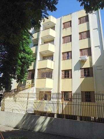 Apartamento para locacao no Zona 07 em Maringa com 118m² por R$ 1.300,00